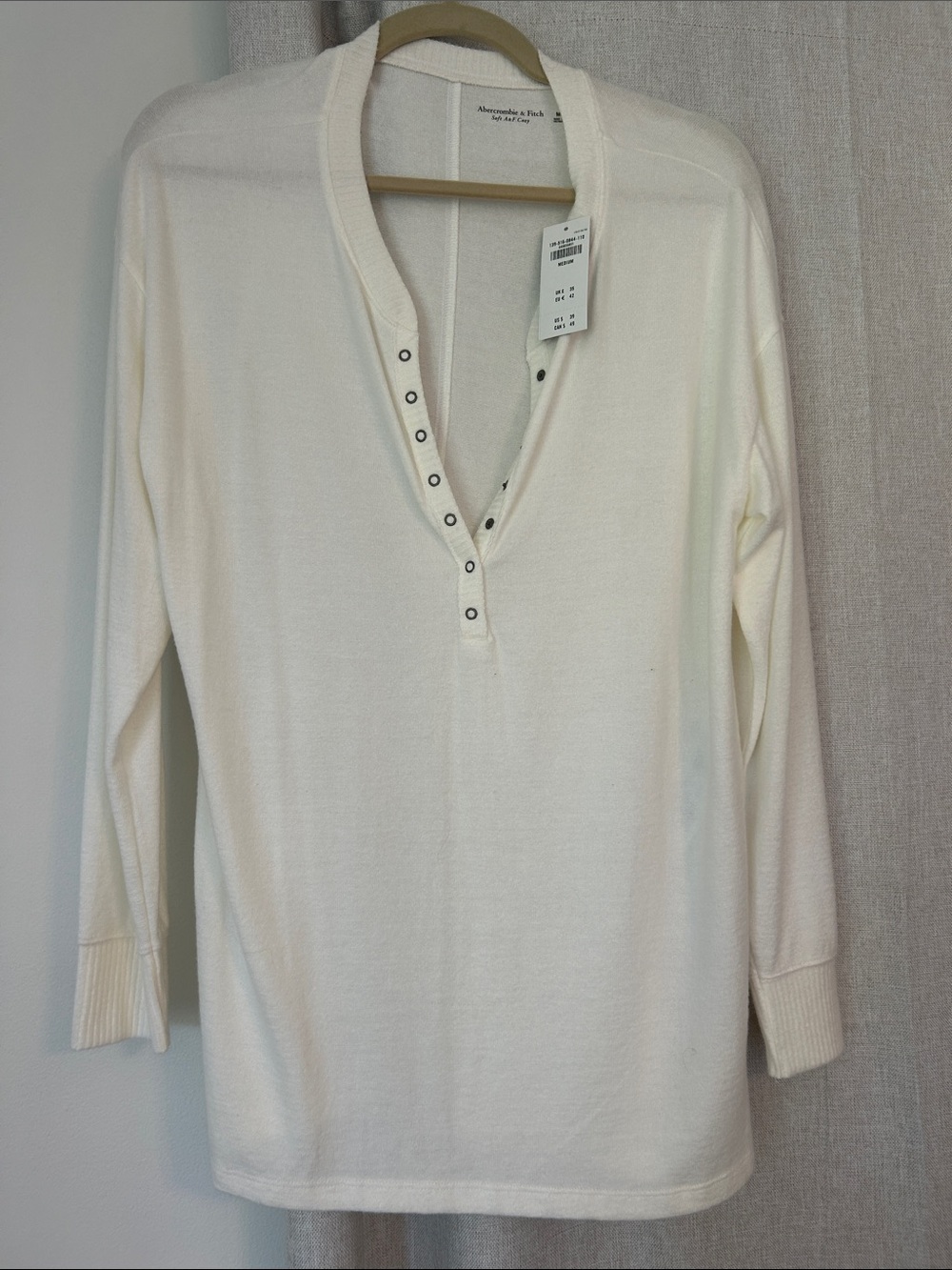 Abercrombie & Fitch Cream Long-Sleeve Henley Top